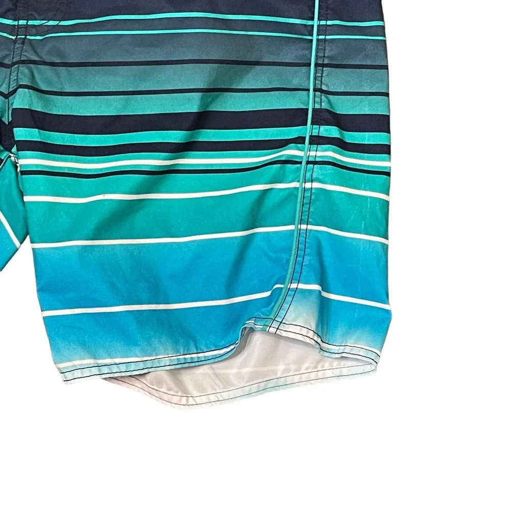 Roundtree & Yorke Swim Trunks Men Large Swimwear Board Short Striped Zip Pockets